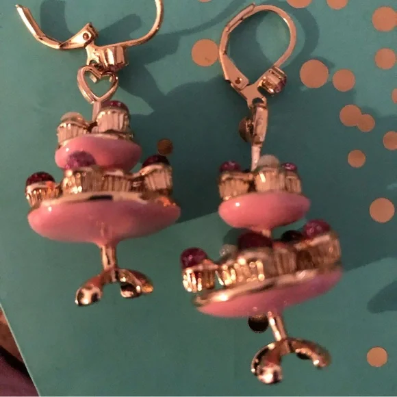 Authentic Betsey Johnson Cupcake Tree Earrings NWT - Picture 9 of 12